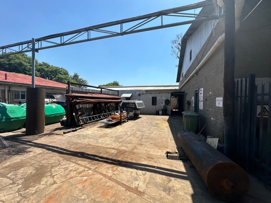 To Let commercial Property for Rent in Oos Einde North West
